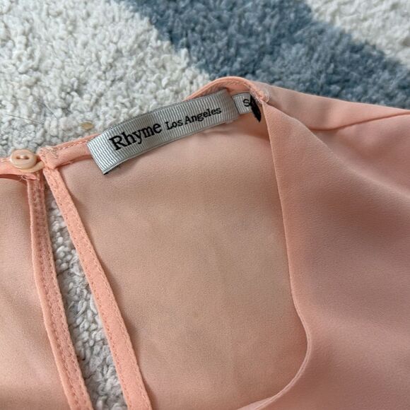 Rhyme Peach Flutter Sleeve Blouse S - Picture 2 of 2